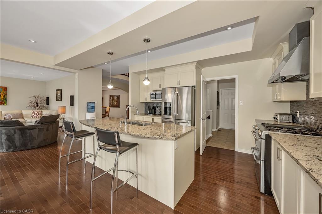 333 Percheron Way Property Photo 4