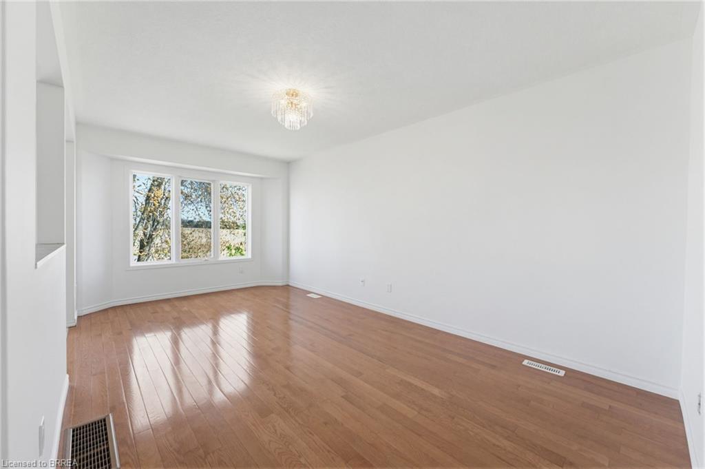 25 Anastasia Crescent Property Photo 7