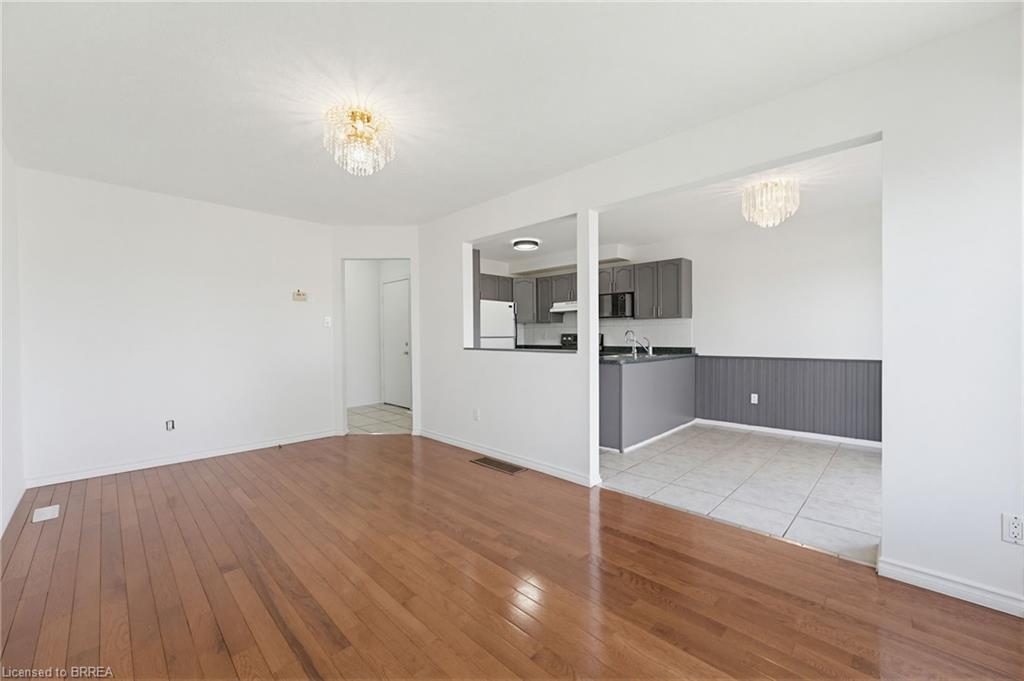 25 Anastasia Crescent Property Photo 9