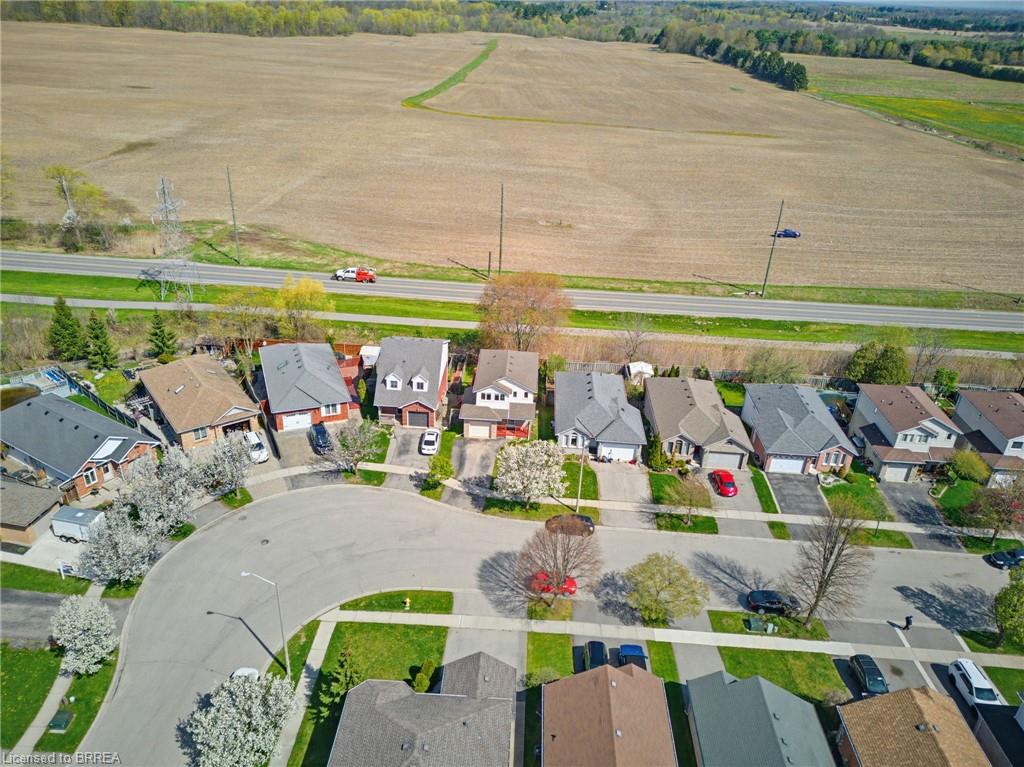 25 Anastasia Crescent Property Photo 38