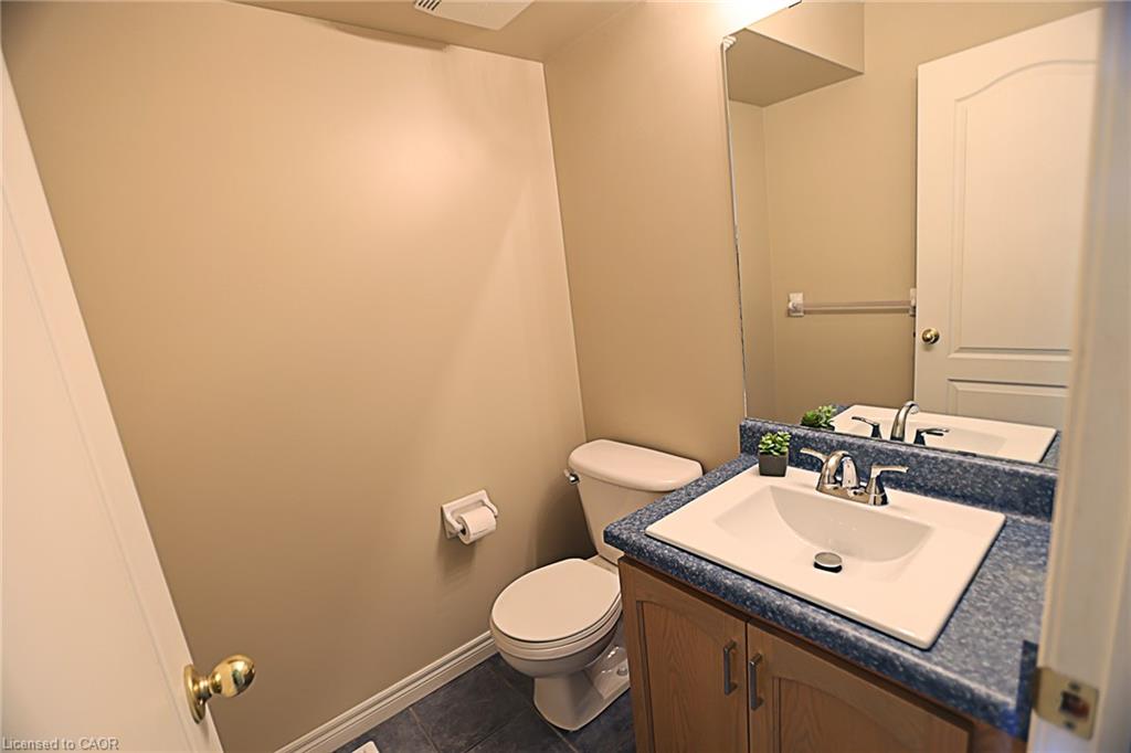 9-2 Harbour Drive Property Photo 17