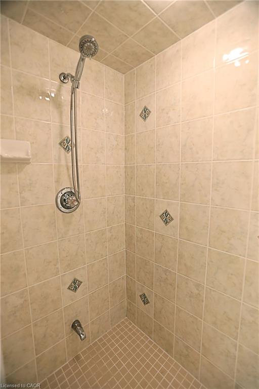 9-2 Harbour Drive Property Photo 24
