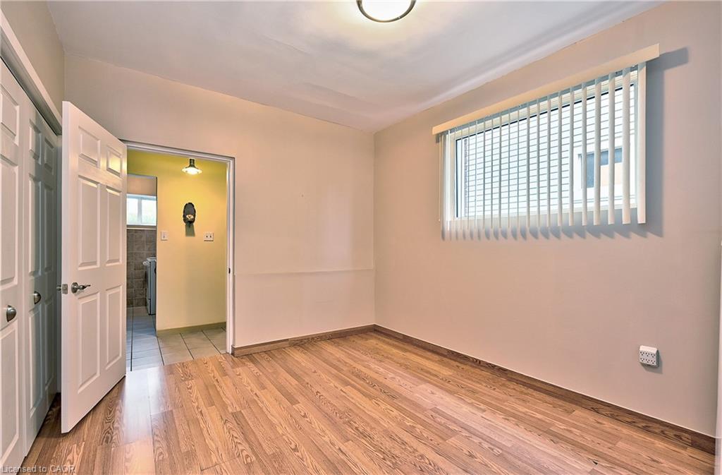 1476 Barton Street E Property Photo 8