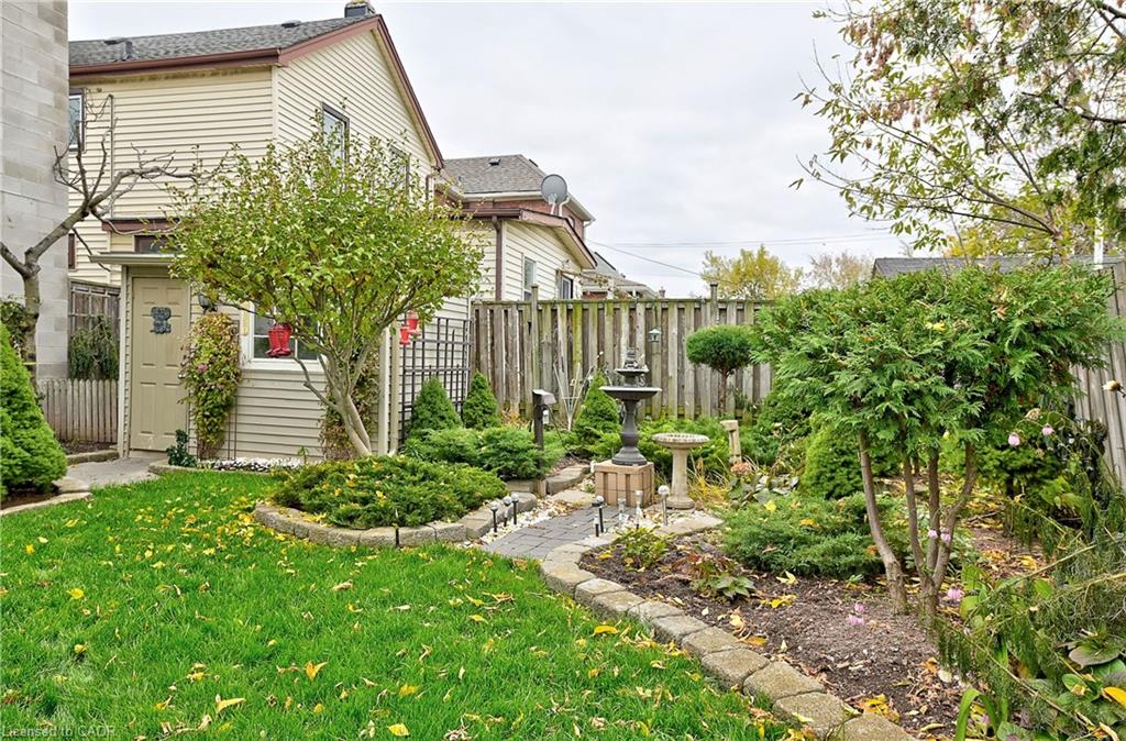 1476 Barton Street E Property Photo 25