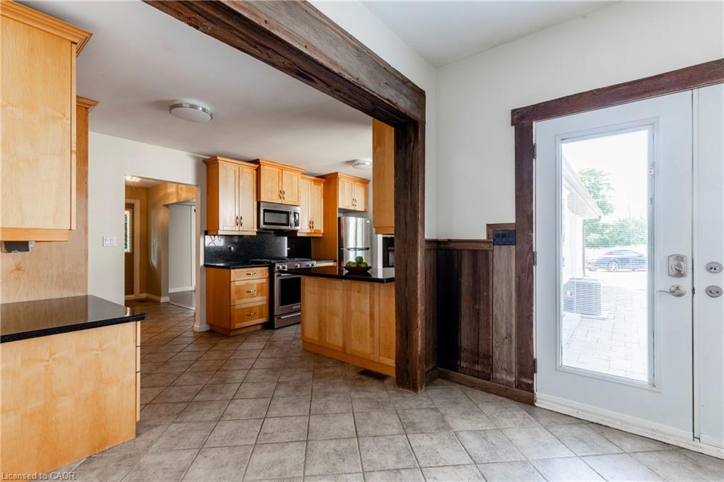 4245 Cedar Springs Road Property Photo 15