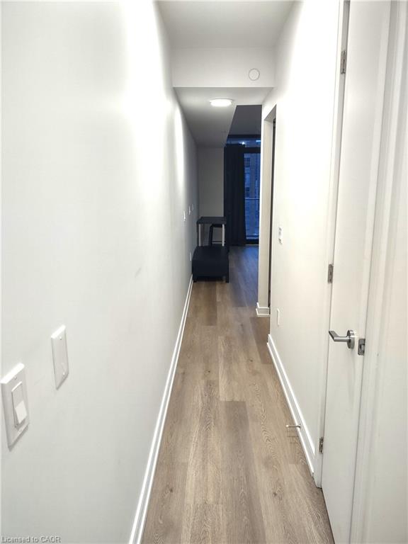 807-1 Jarvis Street Property Photo 8