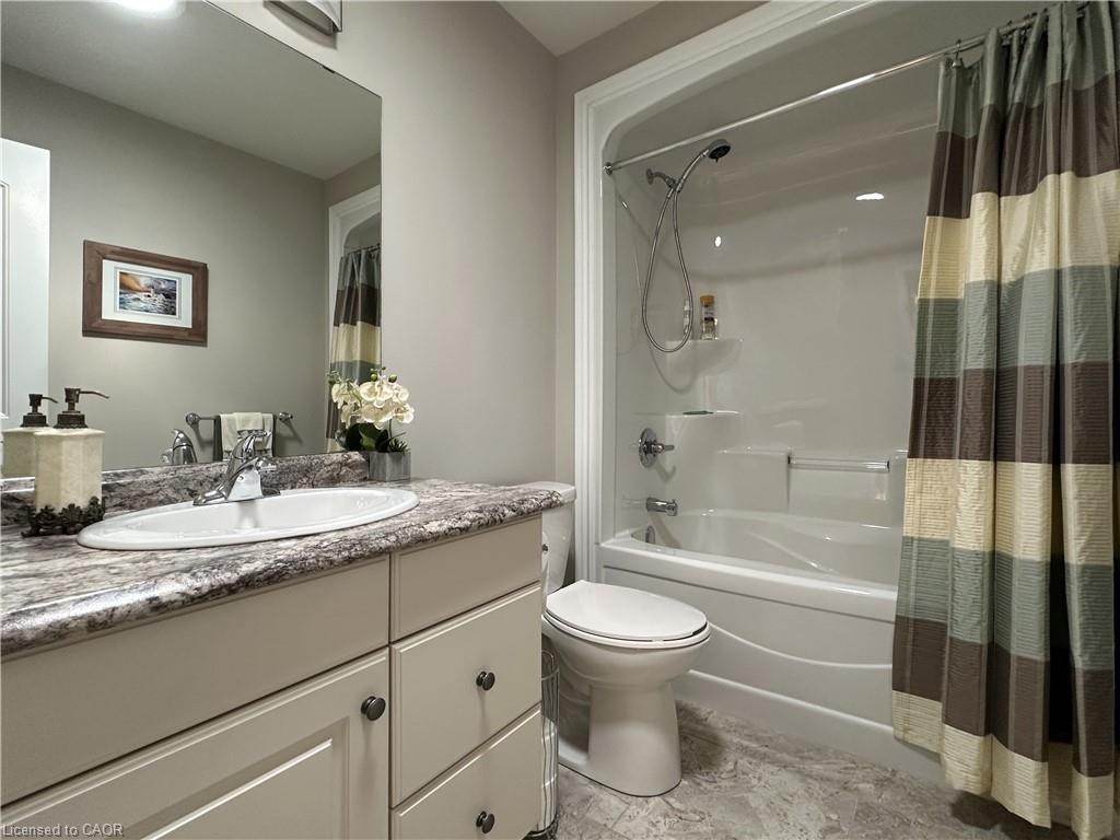 99 Angler Avenue Property Photo 29