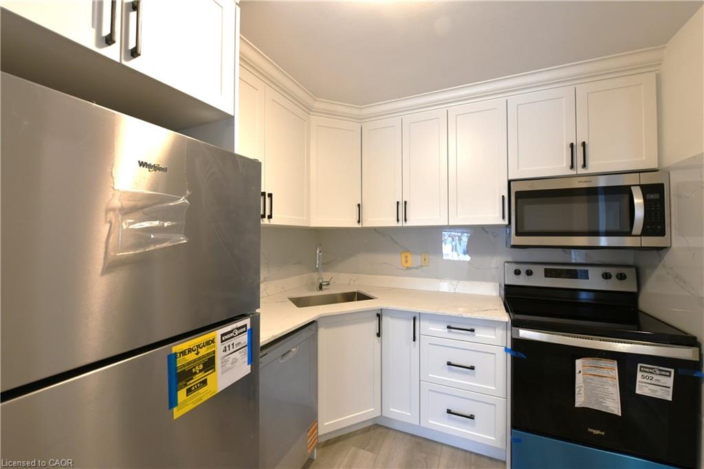 111-1247 Huron Street Property Photo 6