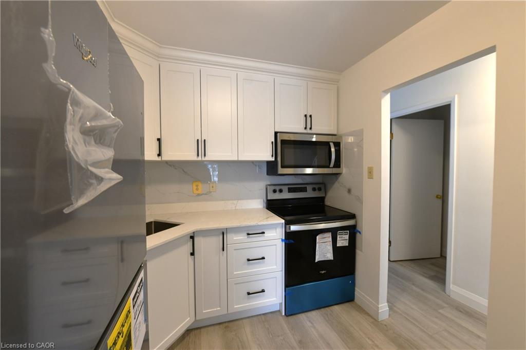 111-1247 Huron Street Property Photo 7
