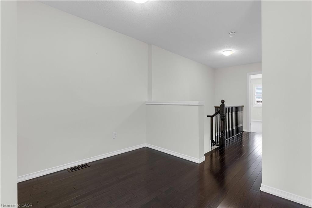 183 Penny Lane Property Photo 14