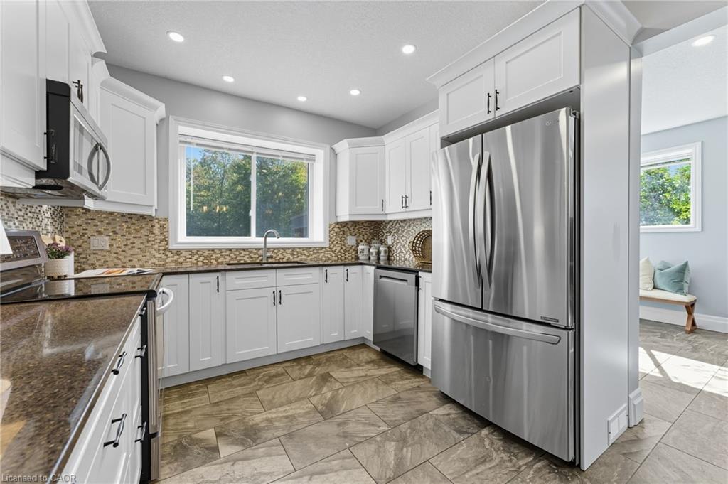 1392 Wrigley Road Property Photo 32