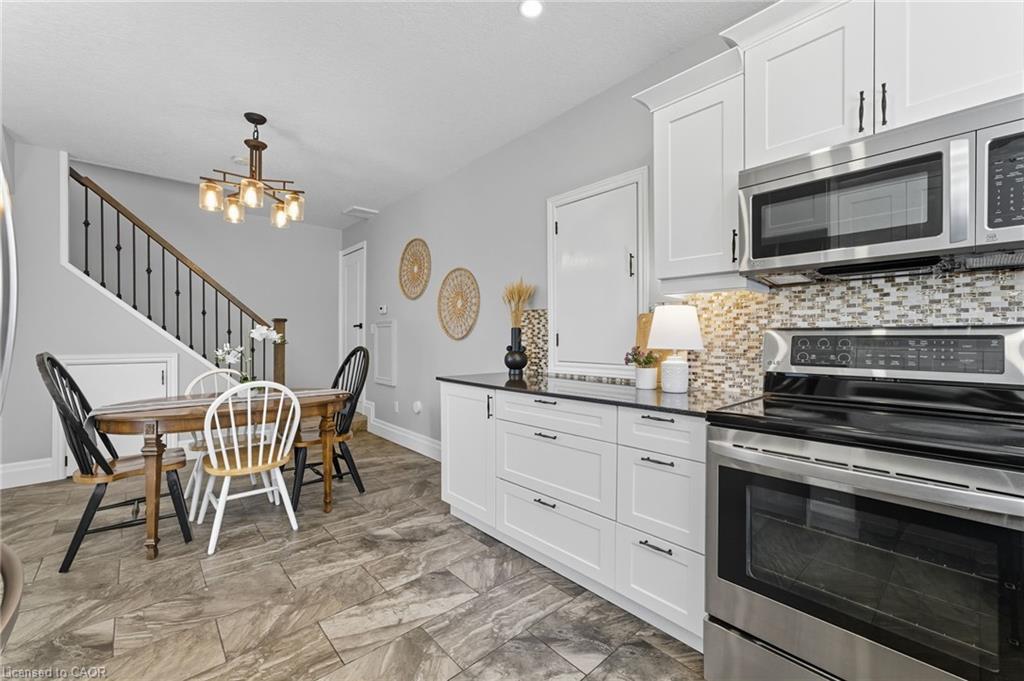 1392 Wrigley Road Property Photo 33