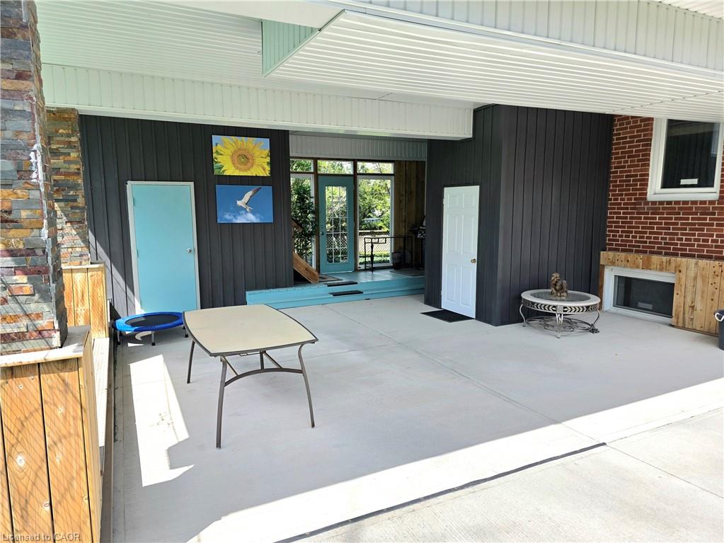 16 Forest Hill Road Property Photo 7