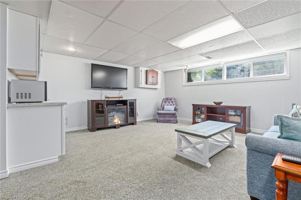 26 Marilyn Crescent Property Photo 31