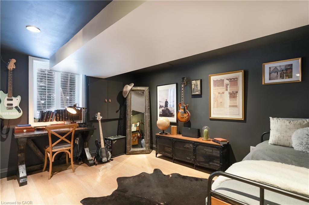 3 Fallsview Road Property Photo 32