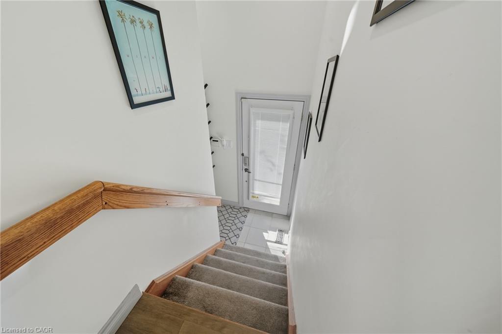13 Sunset Drive Property Photo 8