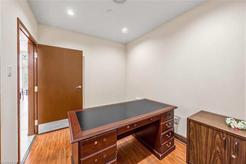 43-7920 Hurontario Street Property Photo 12