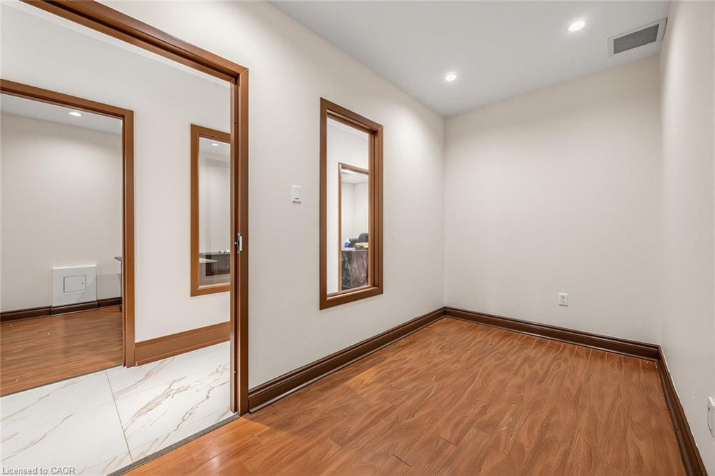 43-7920 Hurontario Street Property Photo 16