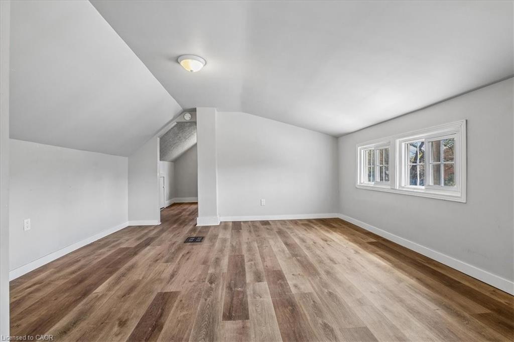 155 1/2 Lake Street Property Photo 10
