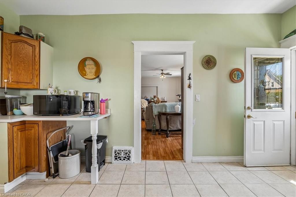 155 1/2 Lake Street Property Photo 25