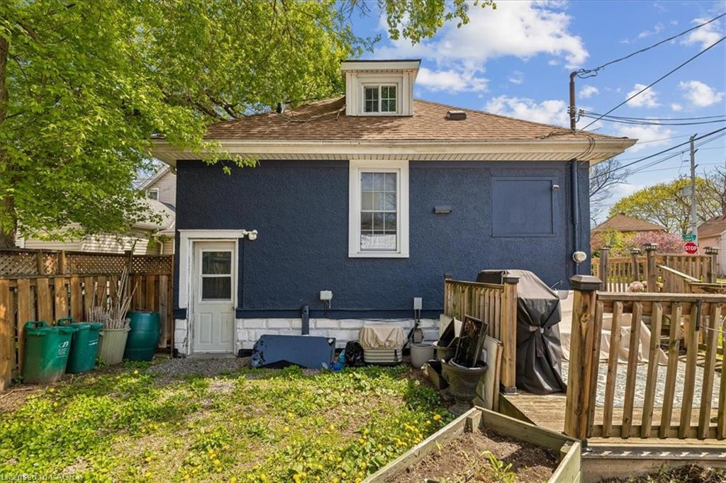 155 1/2 Lake Street Property Photo 35