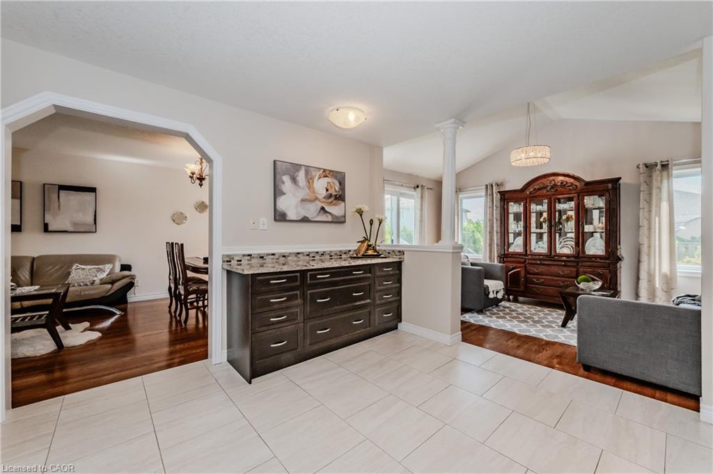 132 Daimler Drive Property Photo 13