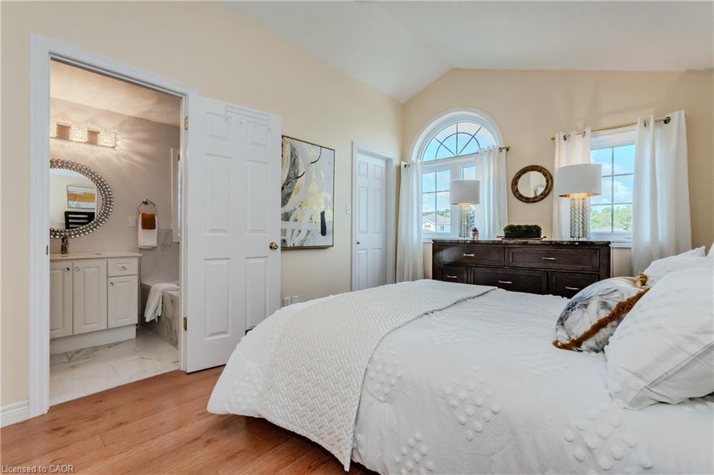 132 Daimler Drive Property Photo 26