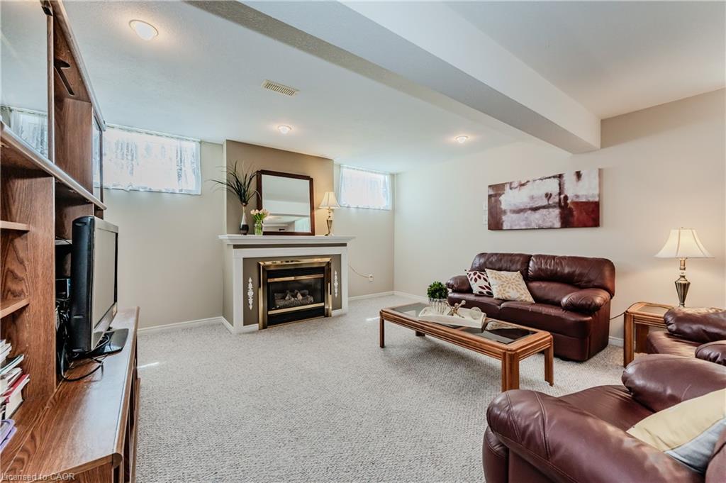 132 Daimler Drive Property Photo 32