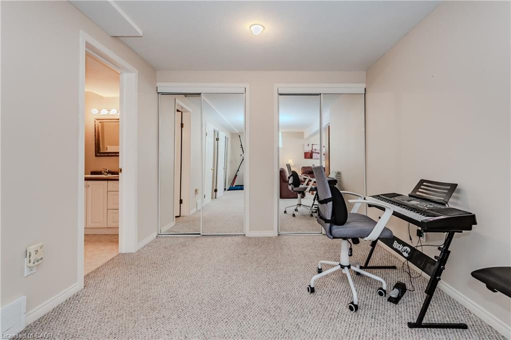 132 Daimler Drive Property Photo 34