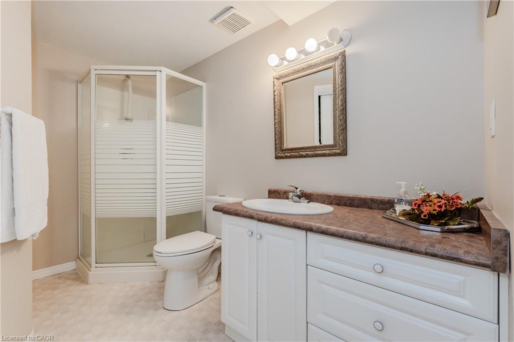 132 Daimler Drive Property Photo 35