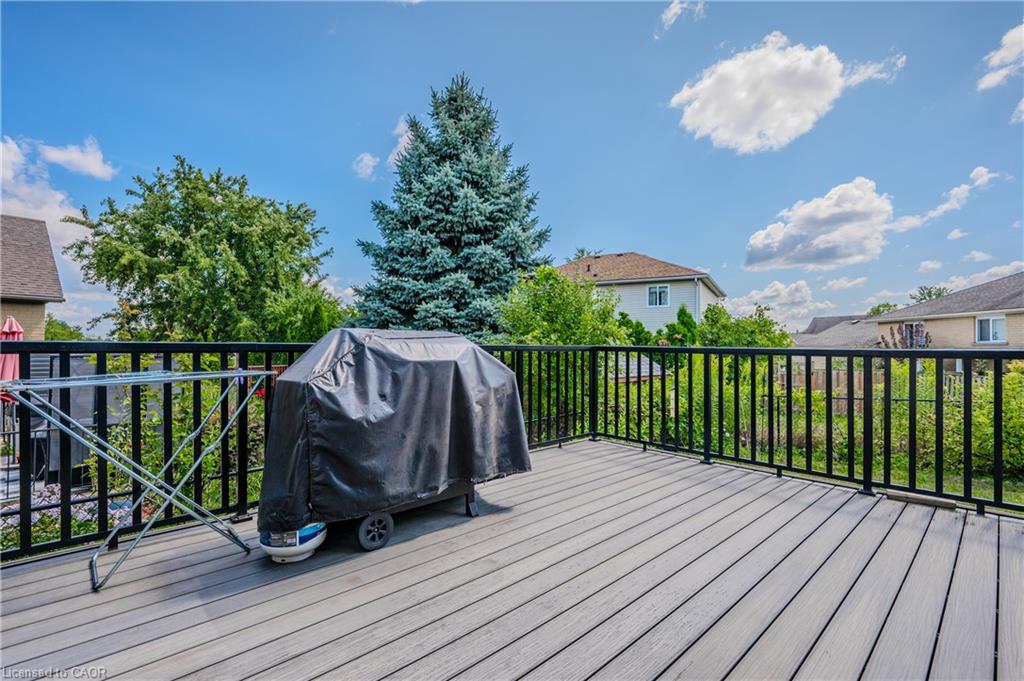 132 Daimler Drive Property Photo 37