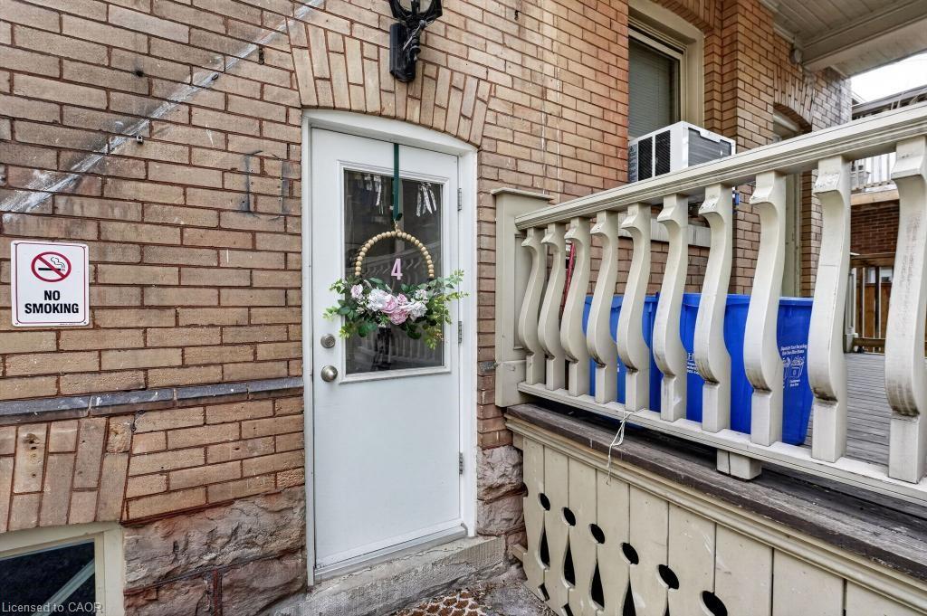 137 Sherman Avenue S Property Photo 29