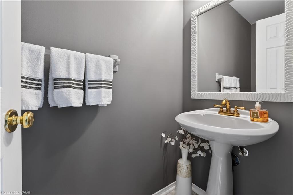 77 Sunvale Place Property Photo 15