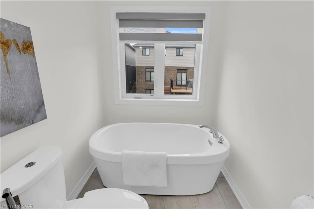 66 Grassbourne Avenue Property Photo 31