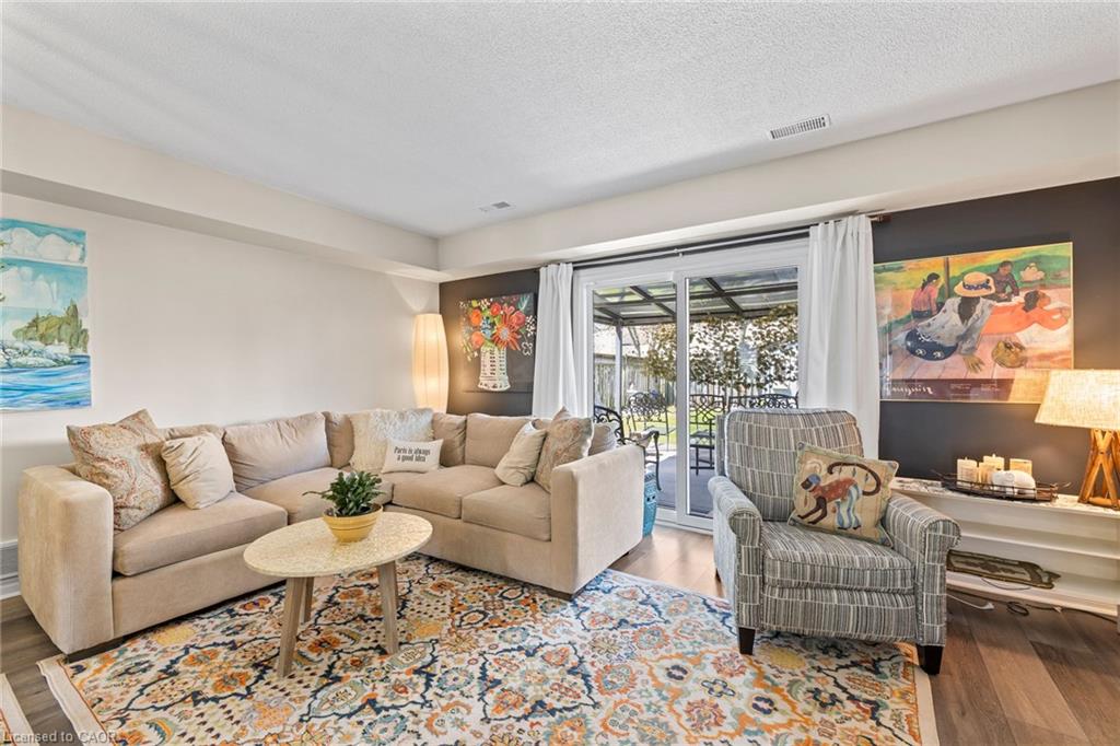 4350 Henry Avenue Property Photo 11