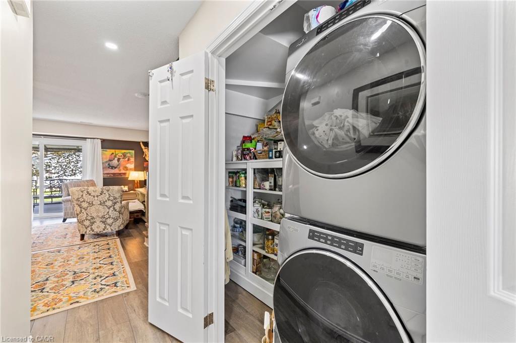 4350 Henry Avenue Property Photo 17