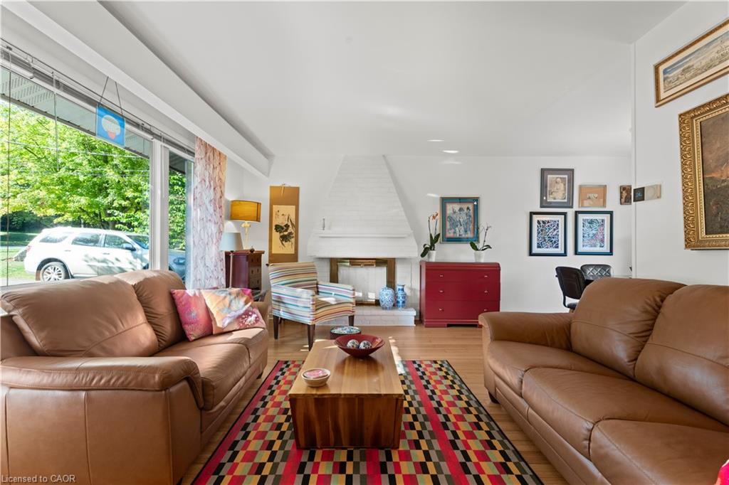 1327 Pelham Street Property Photo 3