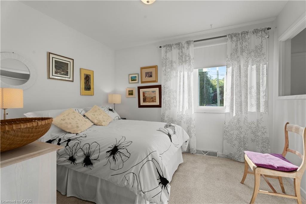 1327 Pelham Street Property Photo 11