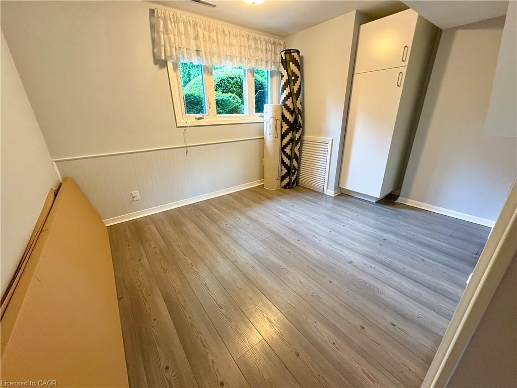 1327 Pelham Street Property Photo 28