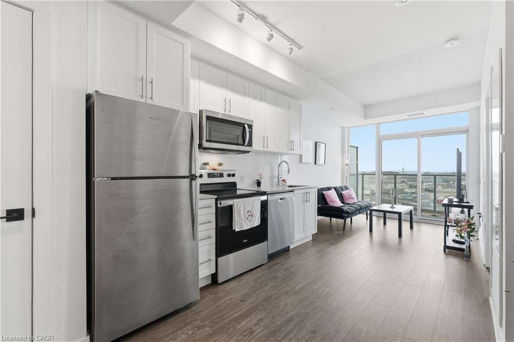 513-2782 Barton Street E Property Photo 11