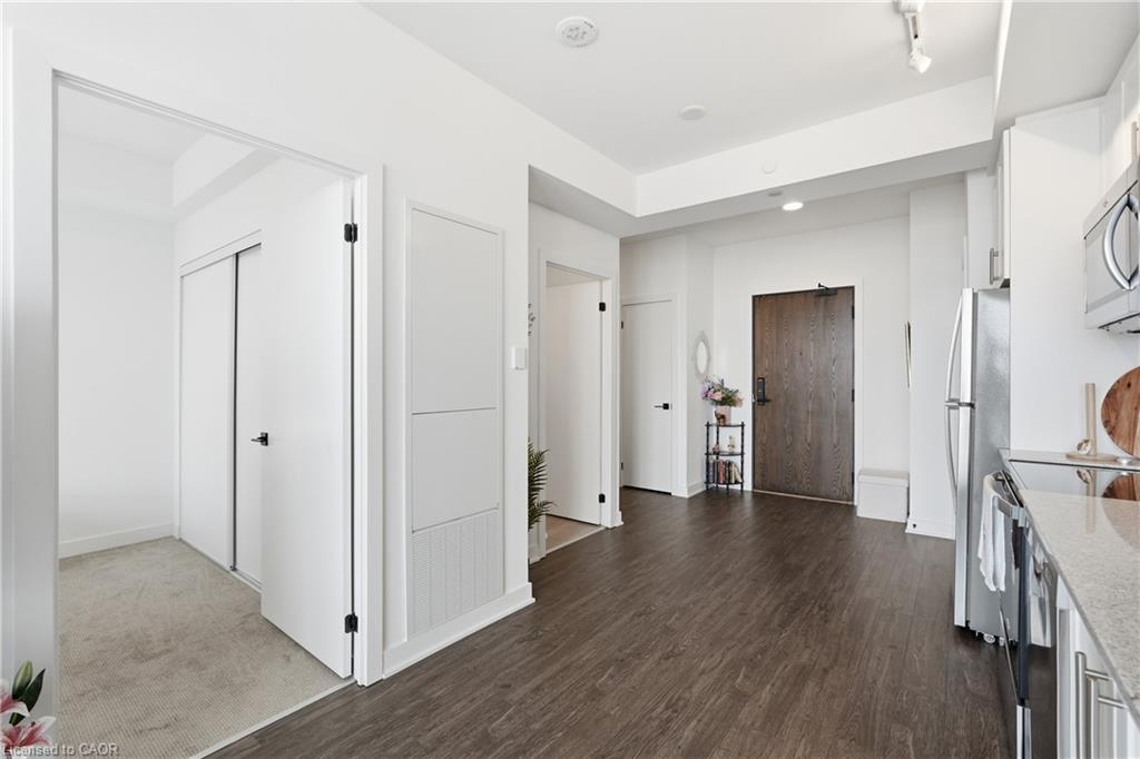 513-2782 Barton Street E Property Photo 16