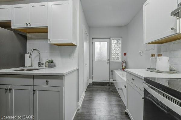 1-83 Gibson Avenue Property Photo 9
