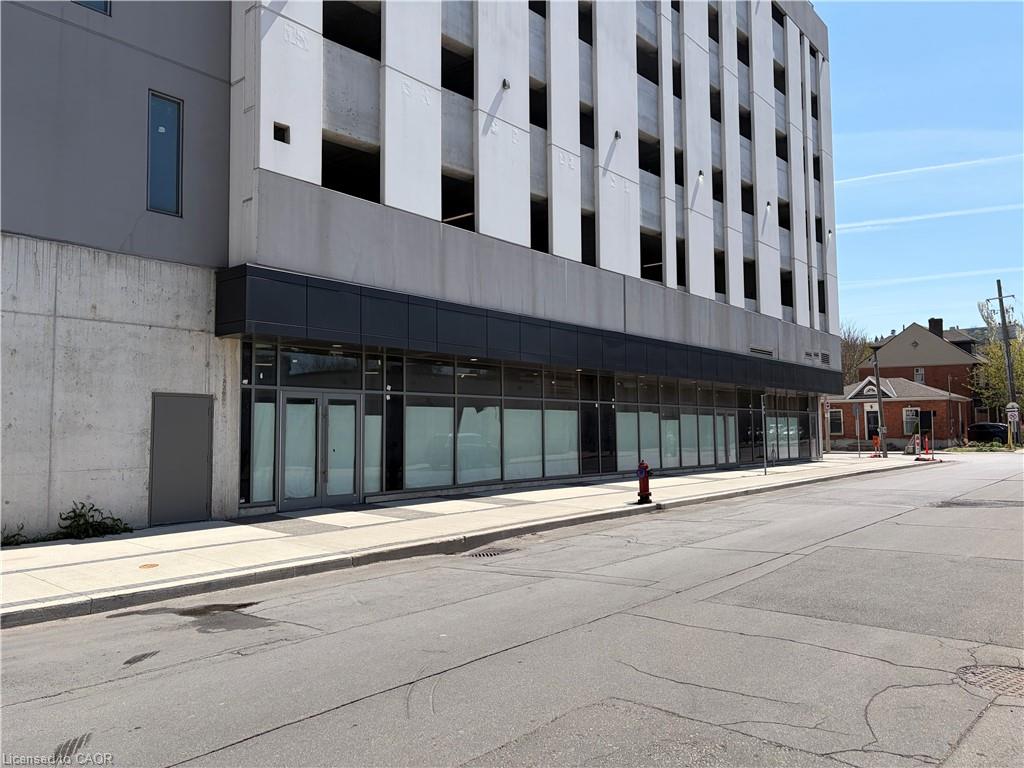 49 Walnut Street S Unit 111 Property Photo 13