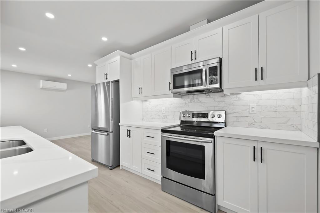1180 Union Street Property Photo 3
