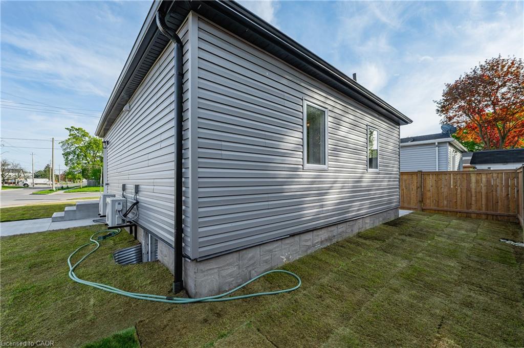 1180 Union Street Property Photo 43