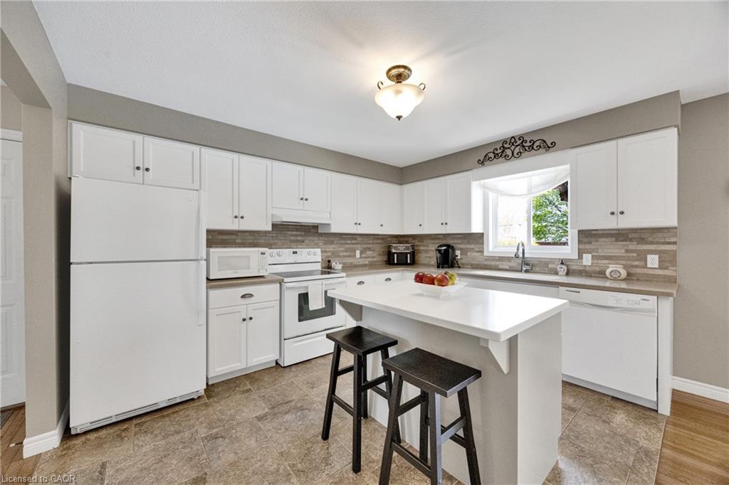 7 Windemere Avenue Property Photo 2