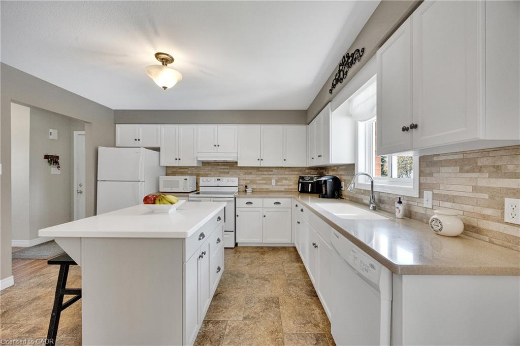 7 Windemere Avenue Property Photo 3