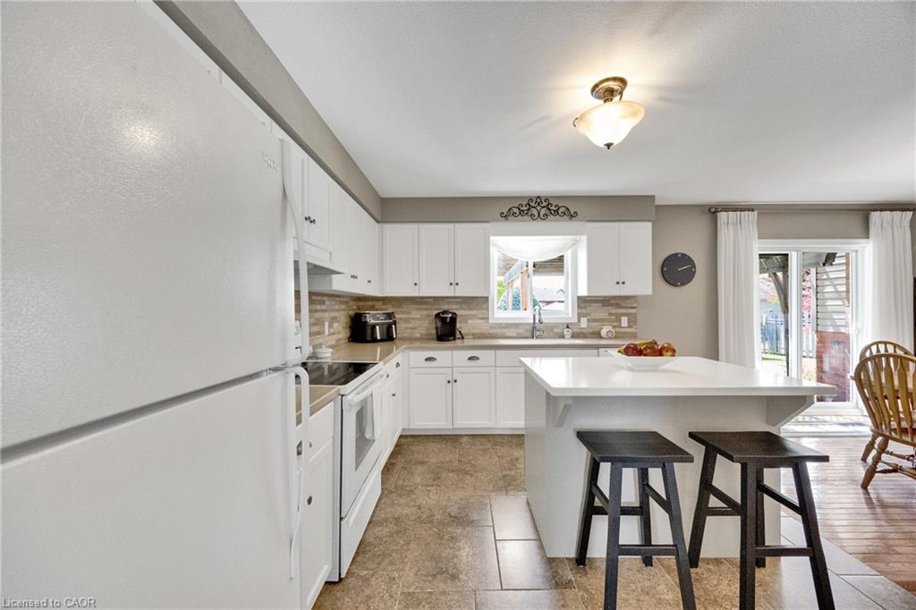 7 Windemere Avenue Property Photo 6
