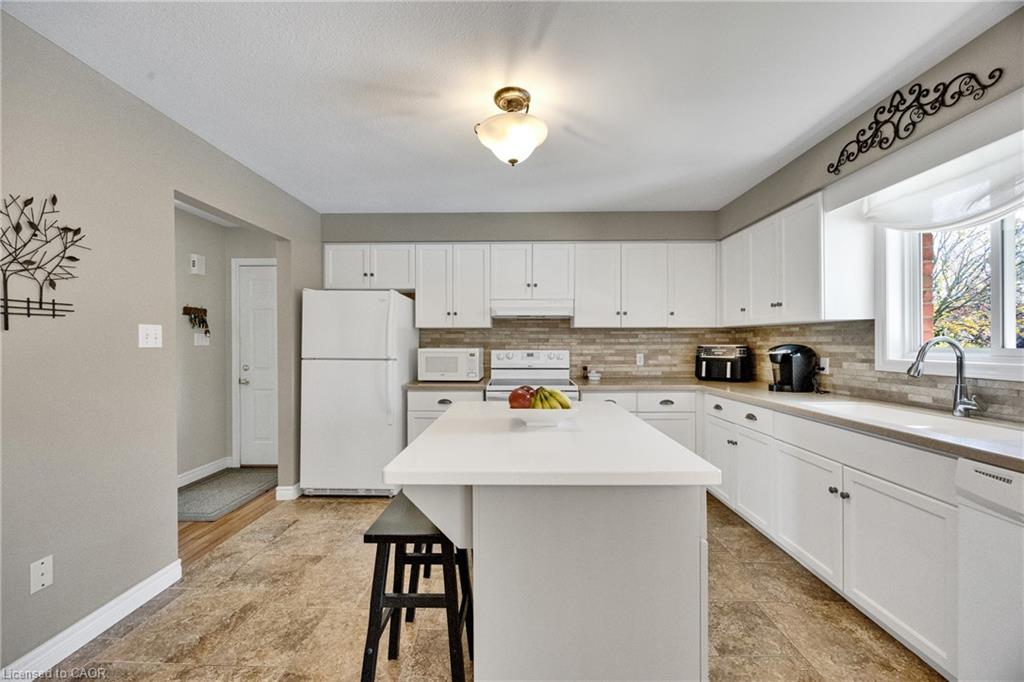 7 Windemere Avenue Property Photo 10