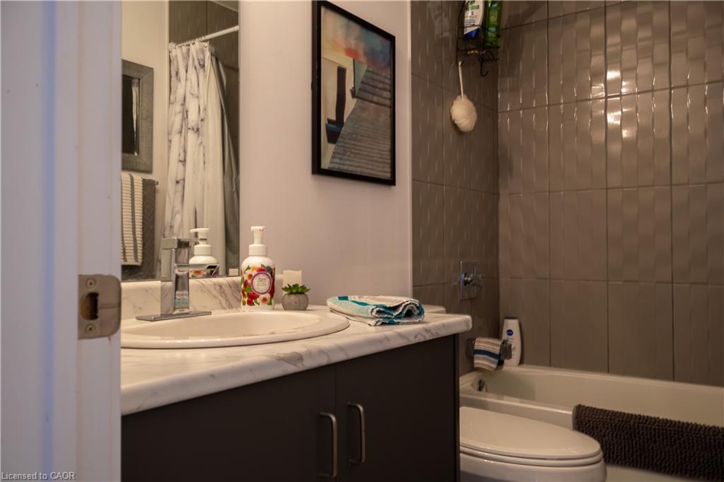1005-450 Dundas Street E Property Photo 20